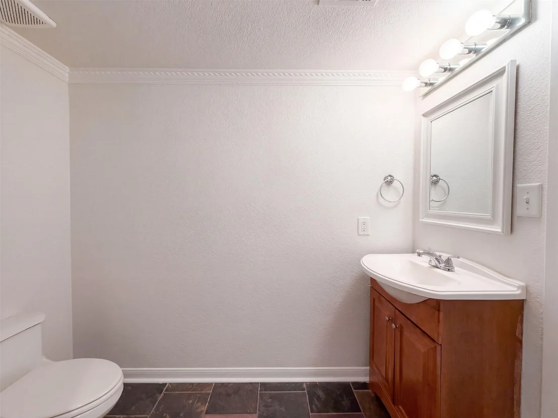 Photo of 1119 Coe Road