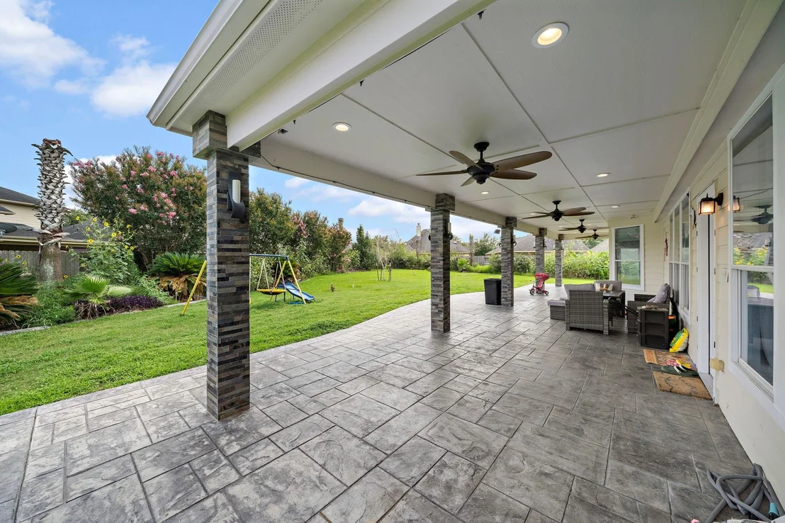 Photo of 815 Arlington Lane