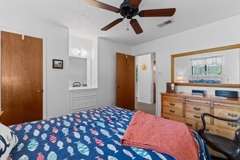 Photo of 31 N Lakeview Drive