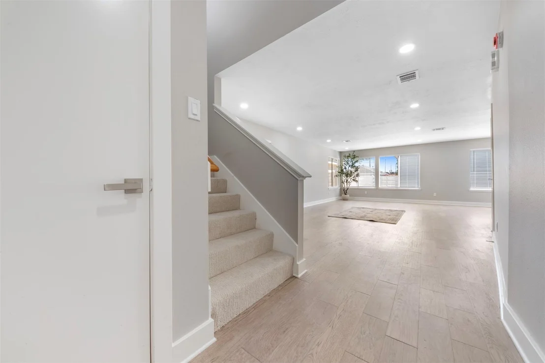 Photo of 9606 Farrell Drive