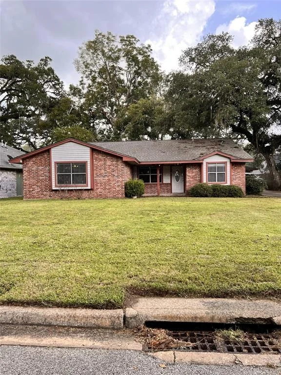 Photo of 237 Canterbury Drive