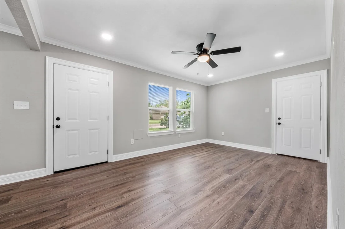 Photo of 2616 Windsor Lane