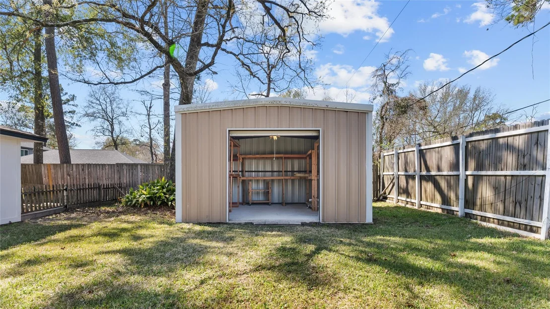 Photo of 1711 Woodhue Drive