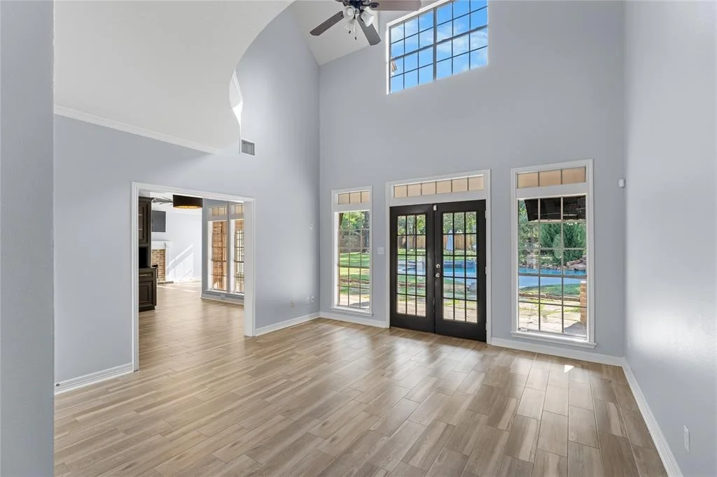 Photo of 32430 Edgewater Drive