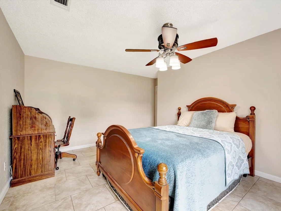 Photo of 5521 Winding Brook Drive