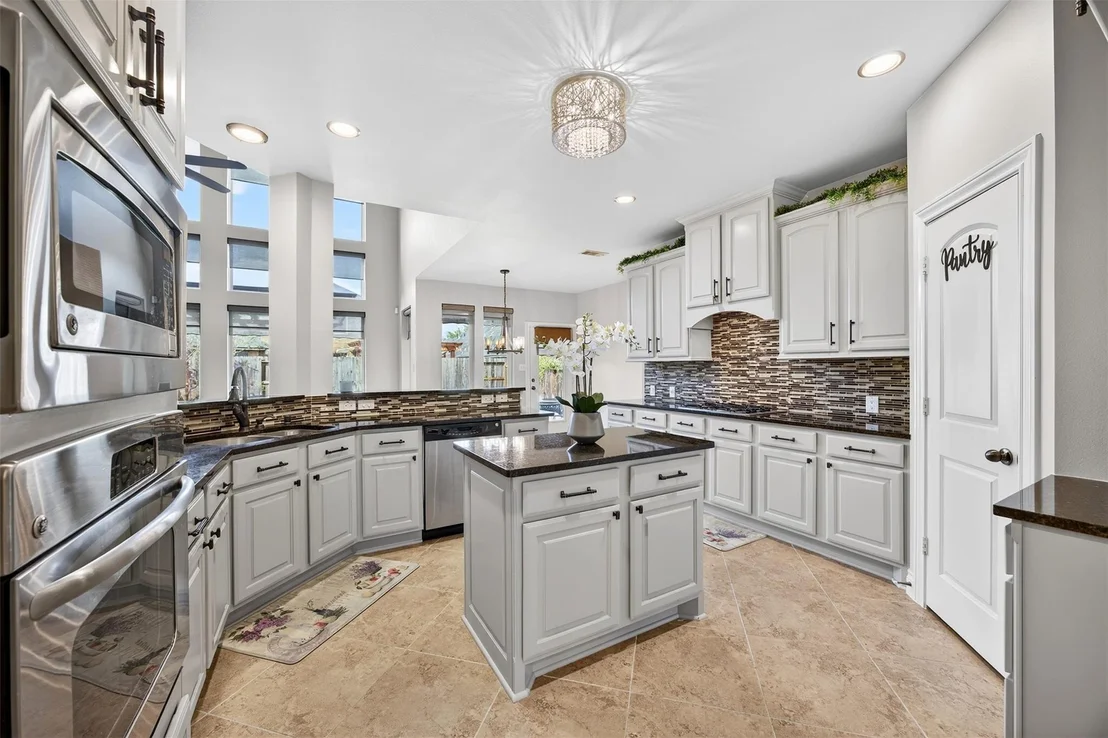 Photo of 28902 Davenport Drive