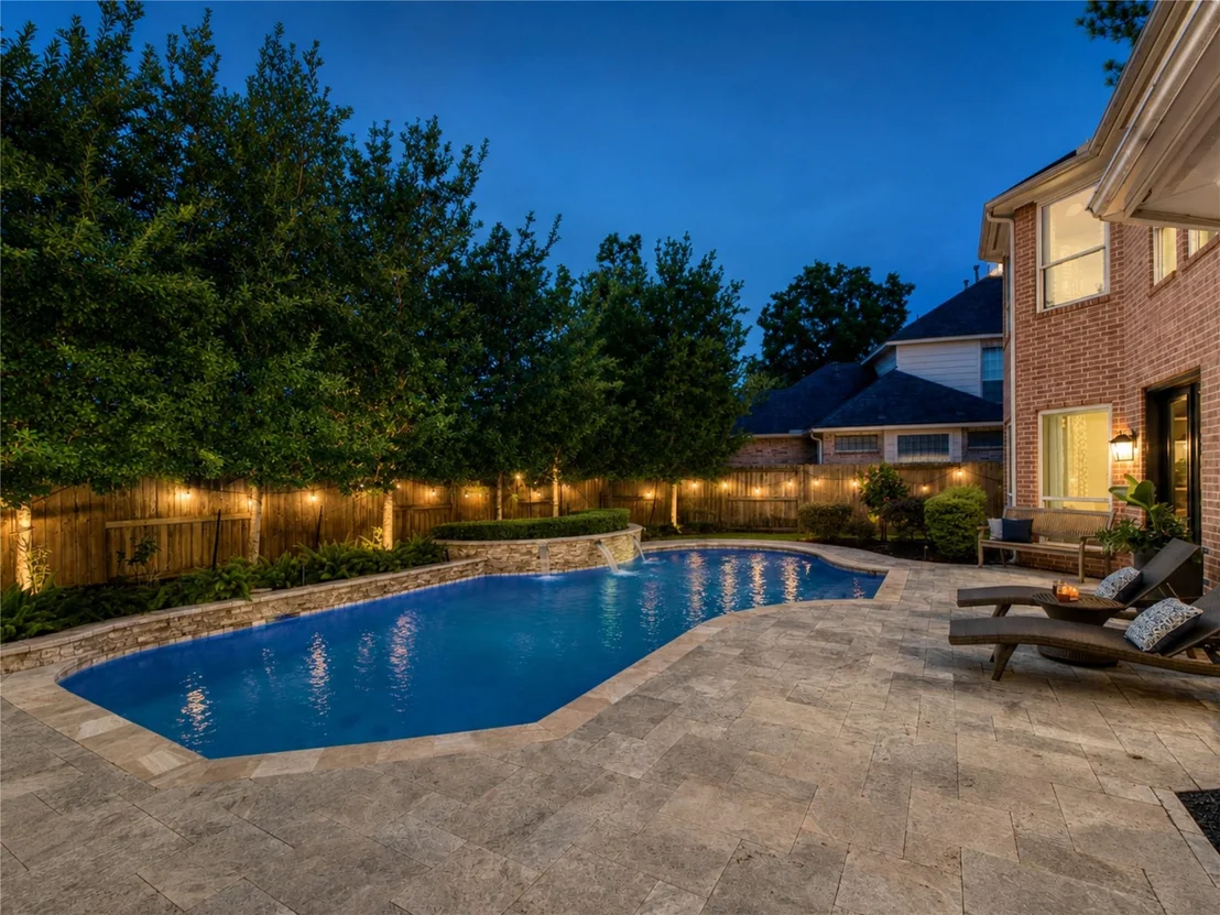 Photo of 923 Chinquapin Place