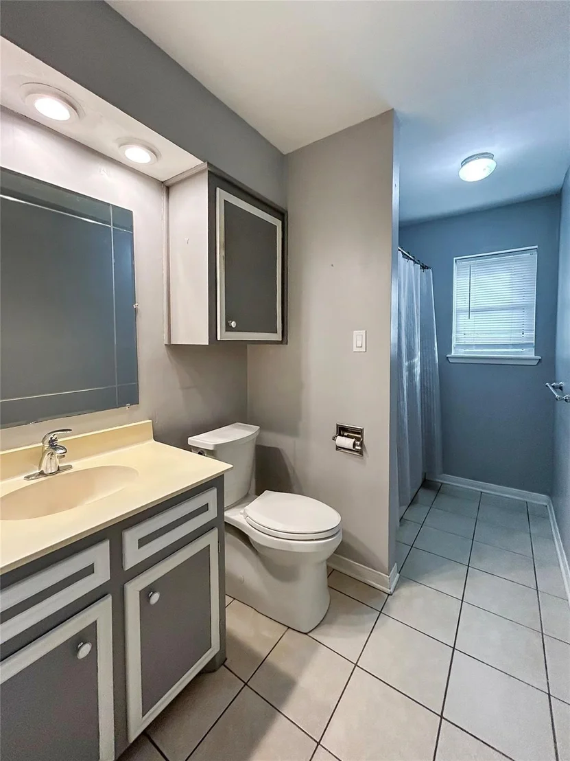 Photo of 6132 Fox Ridge Drive