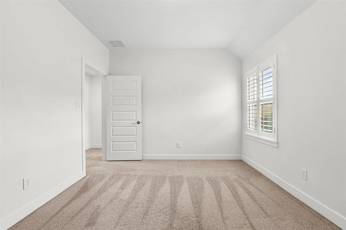 Photo of 28314 Emerald Bend