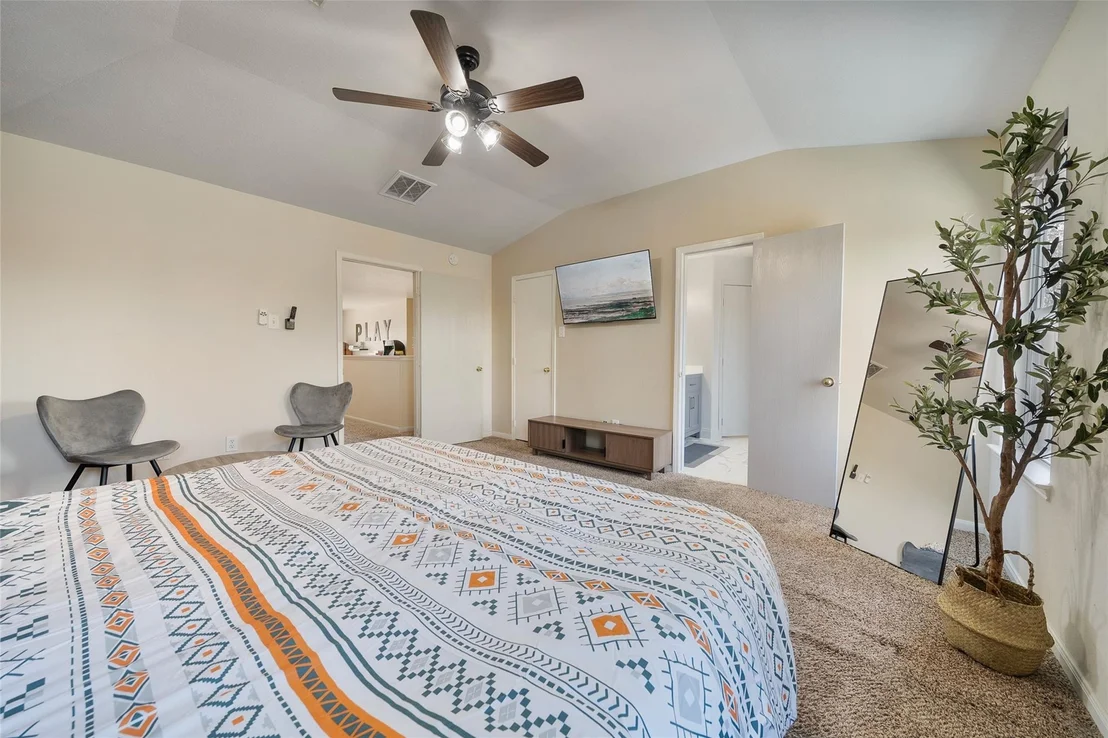 Photo of 507 Northvalley Drive