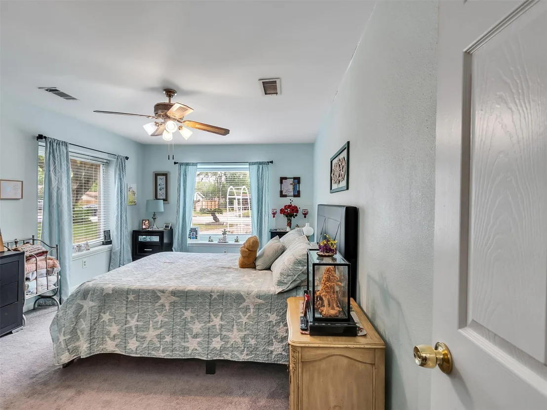 Photo of 905 Bartlett Road
