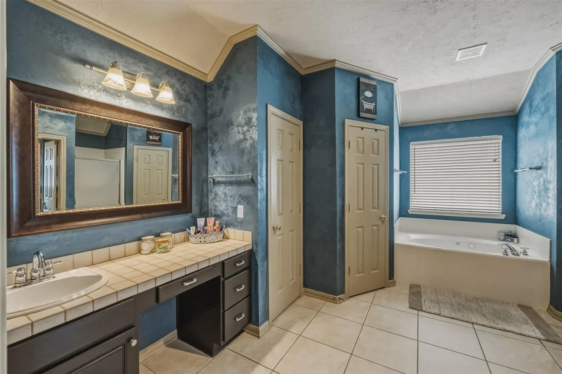 Photo of 5215 Samuels Drive