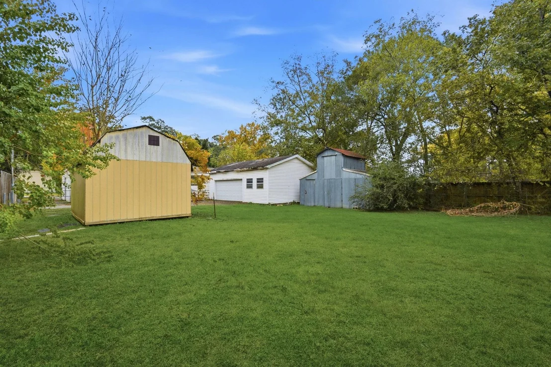 Photo of 304 Baker Drive
