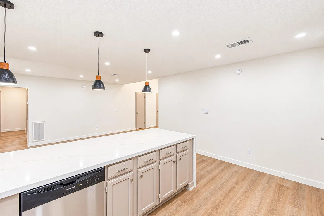 Photo of 18015 Brooknoll Drive