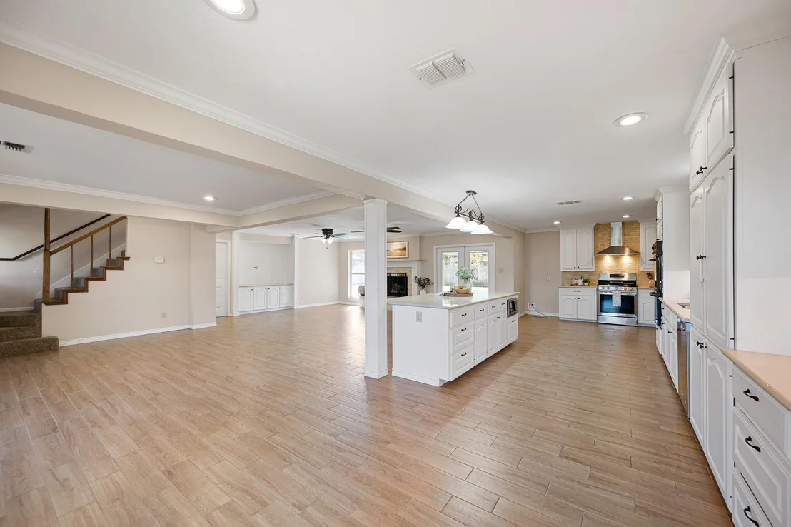 Photo of 1412 Briar Lane