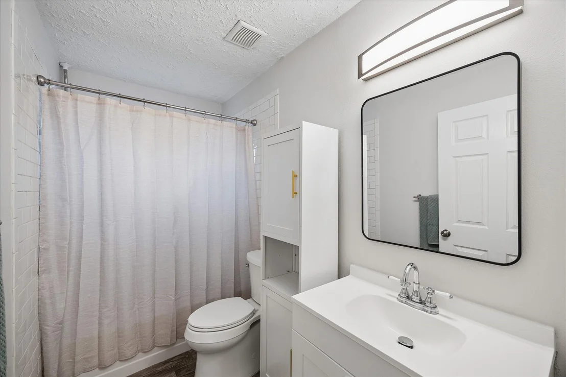 Photo of 1122 Sunny Drive