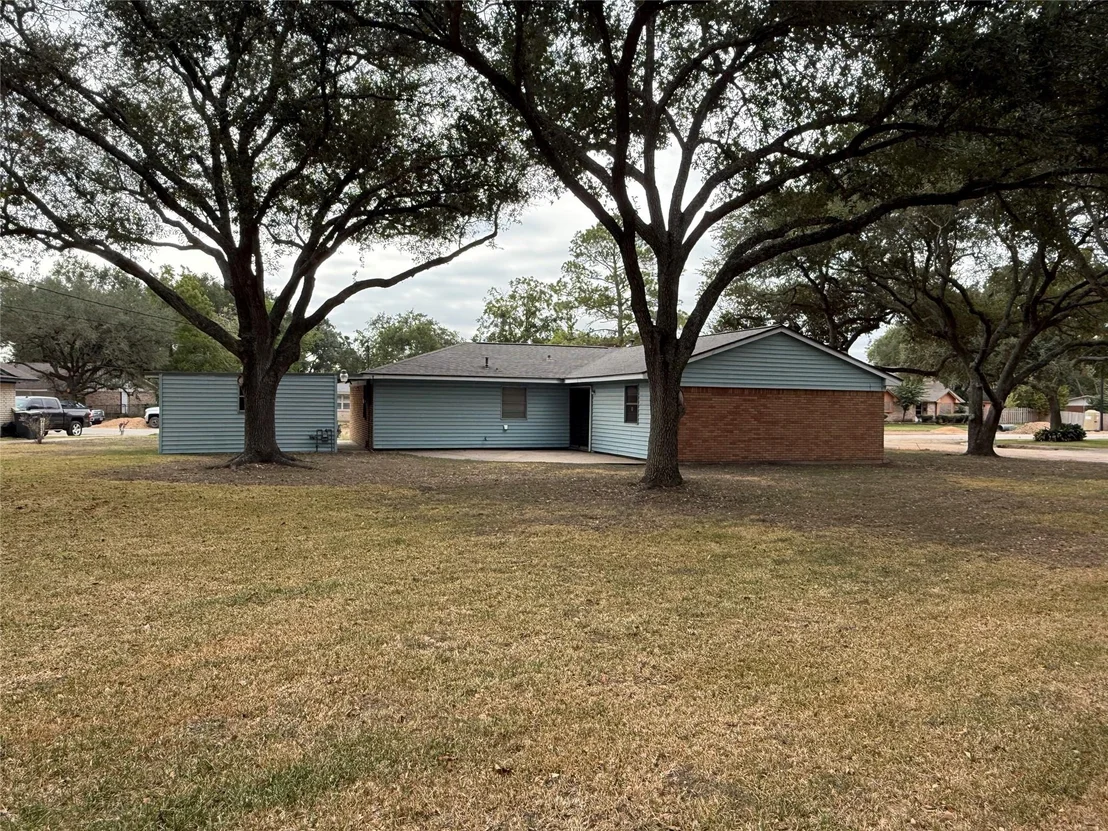 Photo of 3002 Lamar Circle