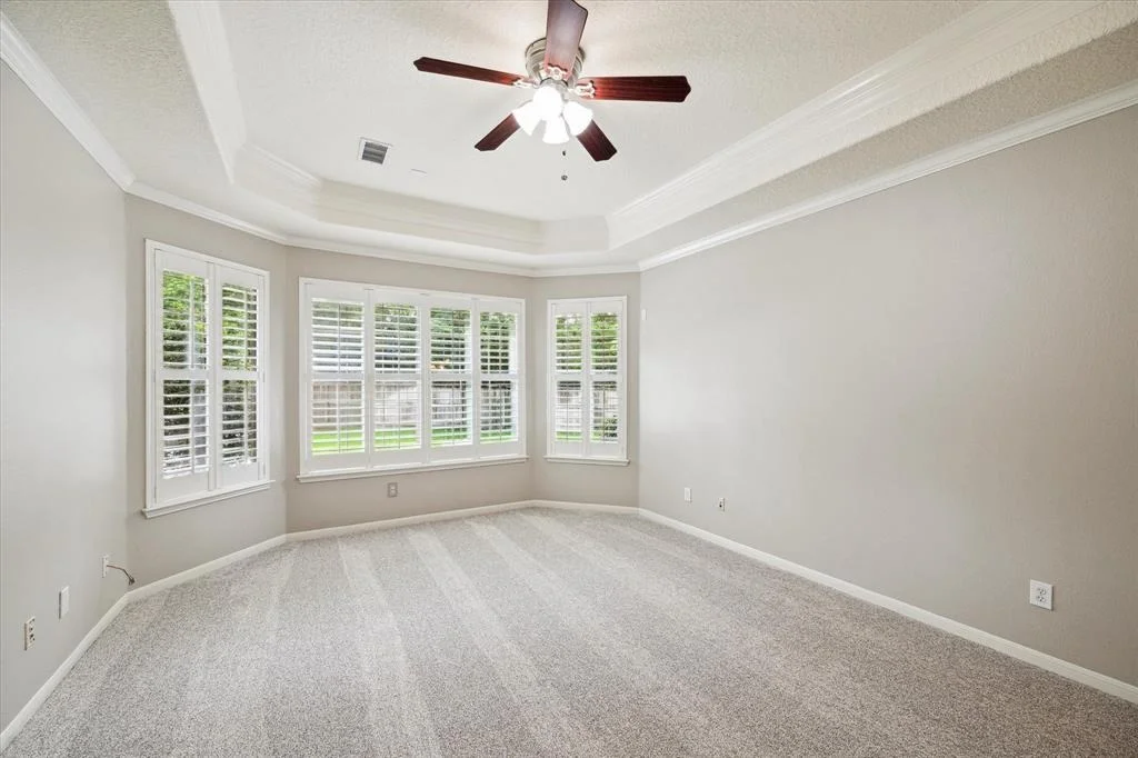 Photo of 74 E Beckonvale Circle