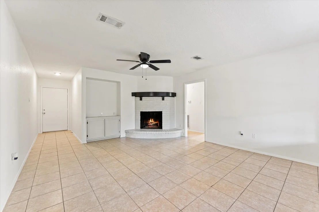 Photo of 23122 Cimber Lane
