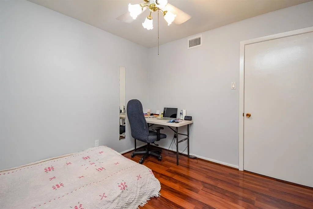 Photo of 7218 Tours Street
