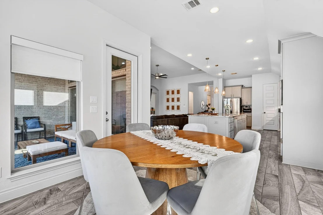 Photo of 25121 Pinebrook Grove Lane