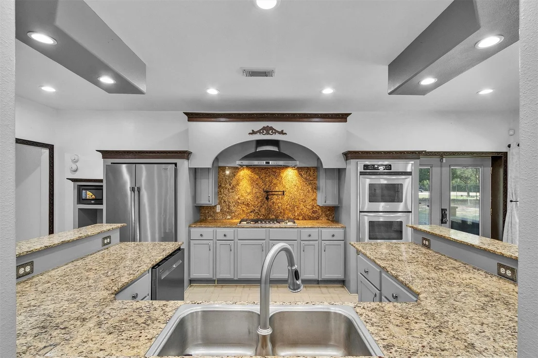 Photo of 17884 Nonesuch Road
