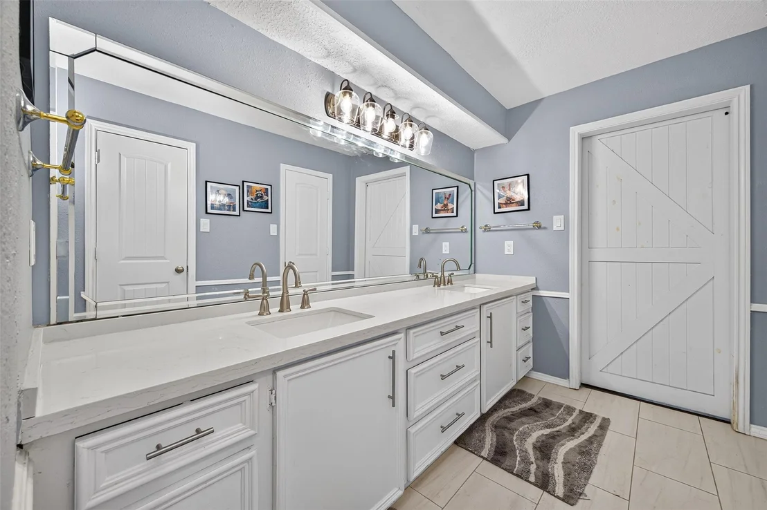 Photo of 12918 Elmington Drive