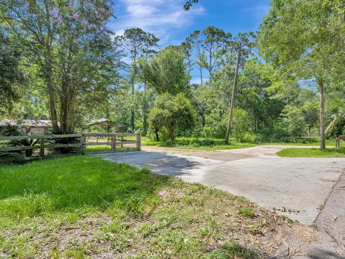 Photo of 5213 Palm Drive