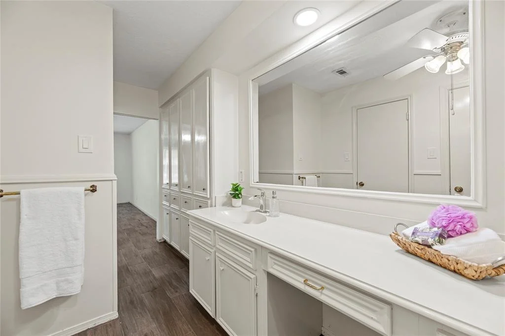 Photo of 25506 Long Hill Lane