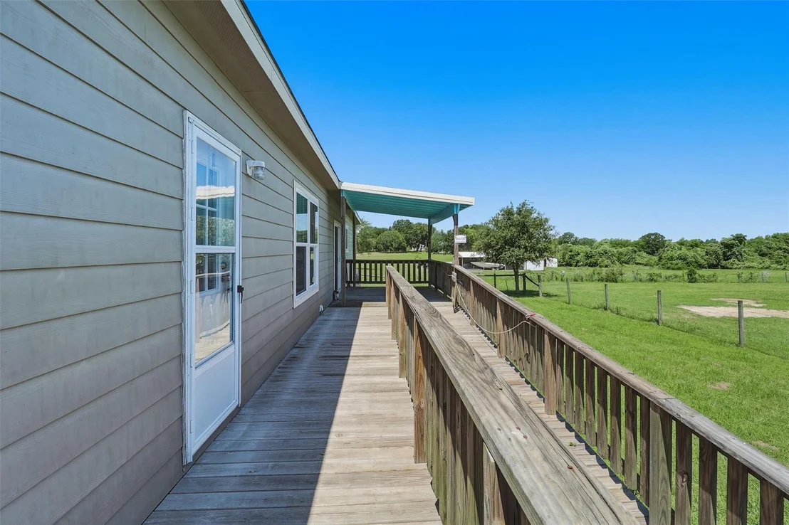 Photo of 32818 Rogers Road