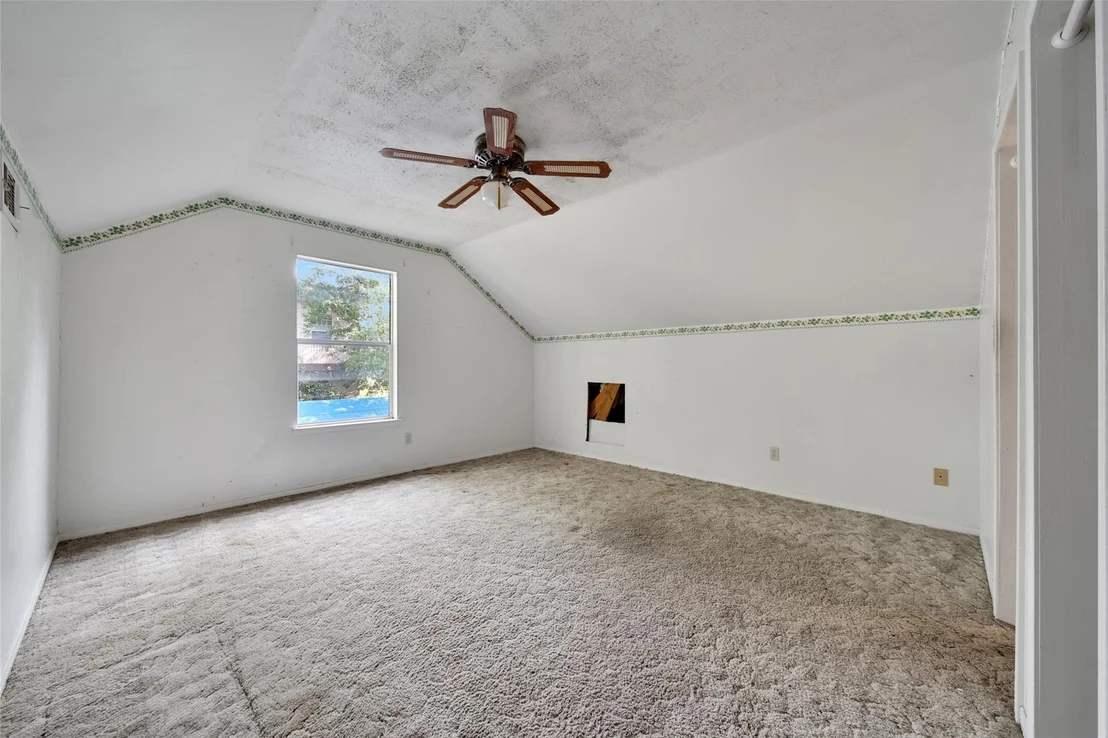 Photo of 16107 Escher Road
