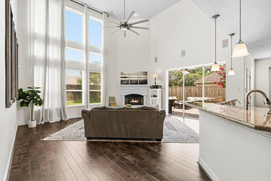 Photo of 17610 Strackfield Lane