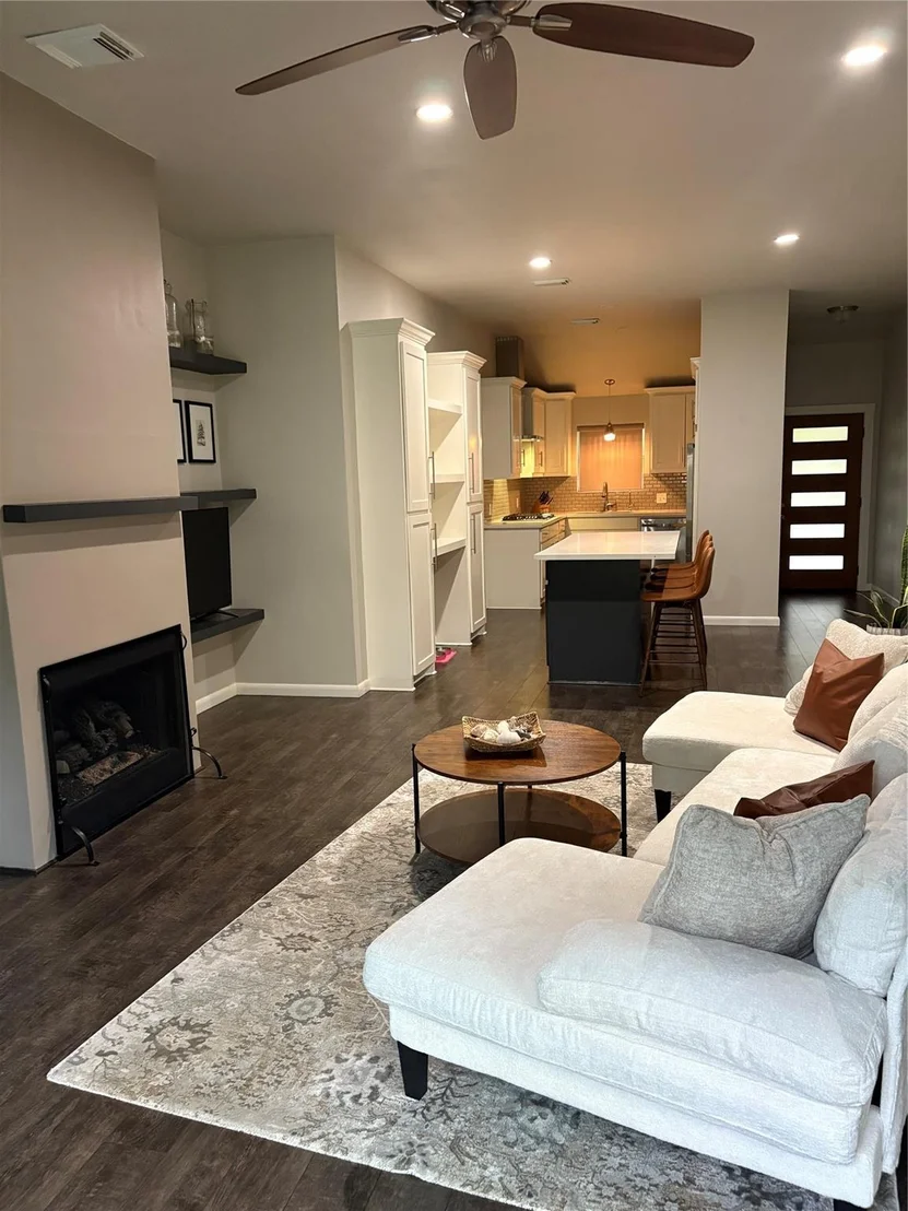 Photo of 24290 Glen Loch Drive