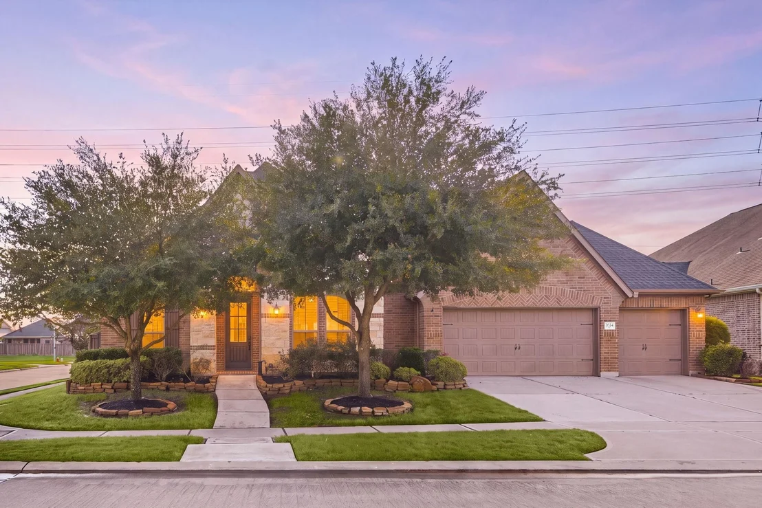Photo of 1614 Primrose Lane