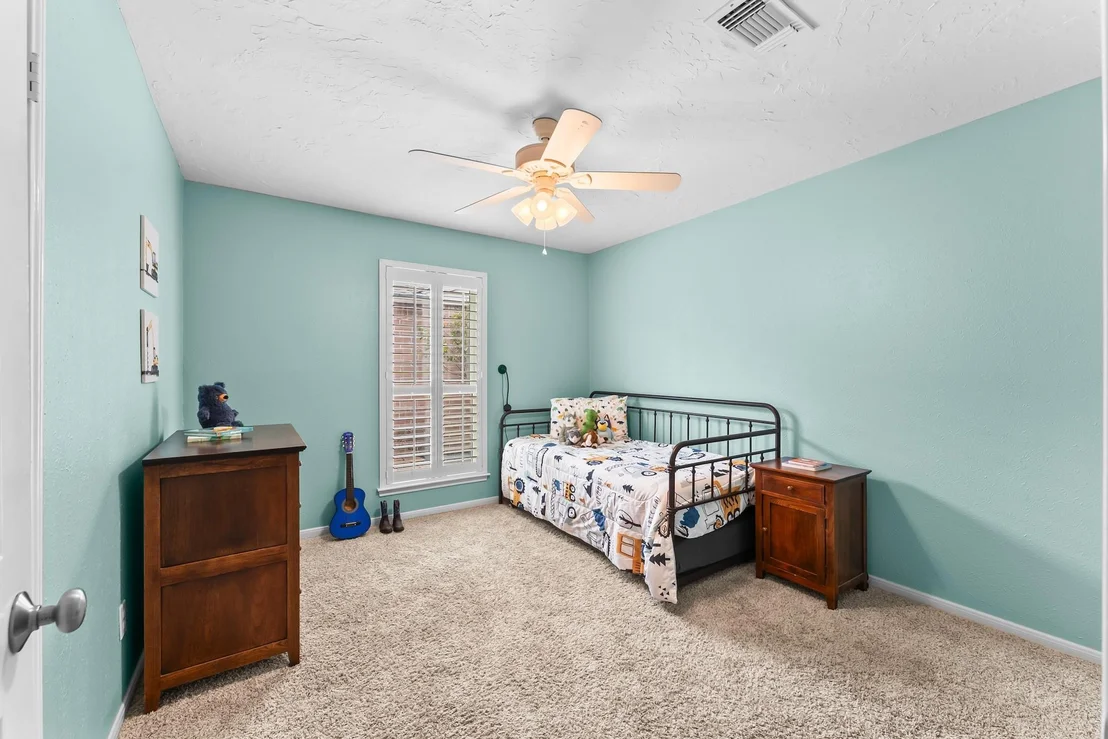 Photo of 1546 Beaconshire Road