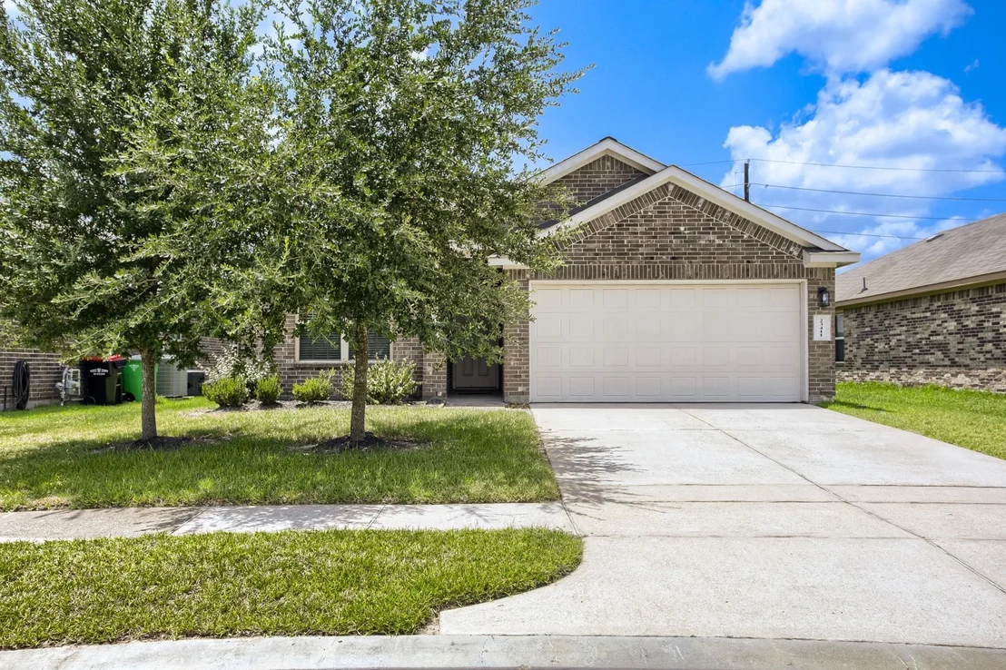 Photo of 23411 Robbers Nest Drive