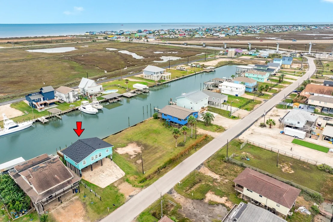 Photo of 306 Pompano Lane
