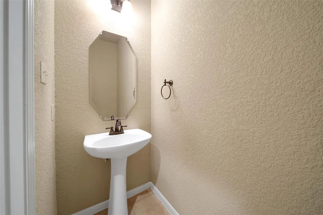 Photo of 19206 Camellia Bend Circle