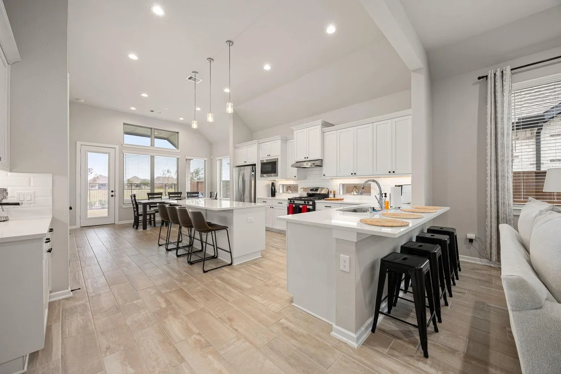 Photo of 4823 Vaughan Way