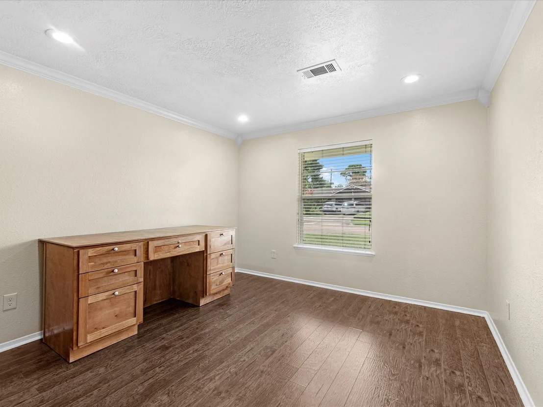 Photo of 13931 Roundstone Lane
