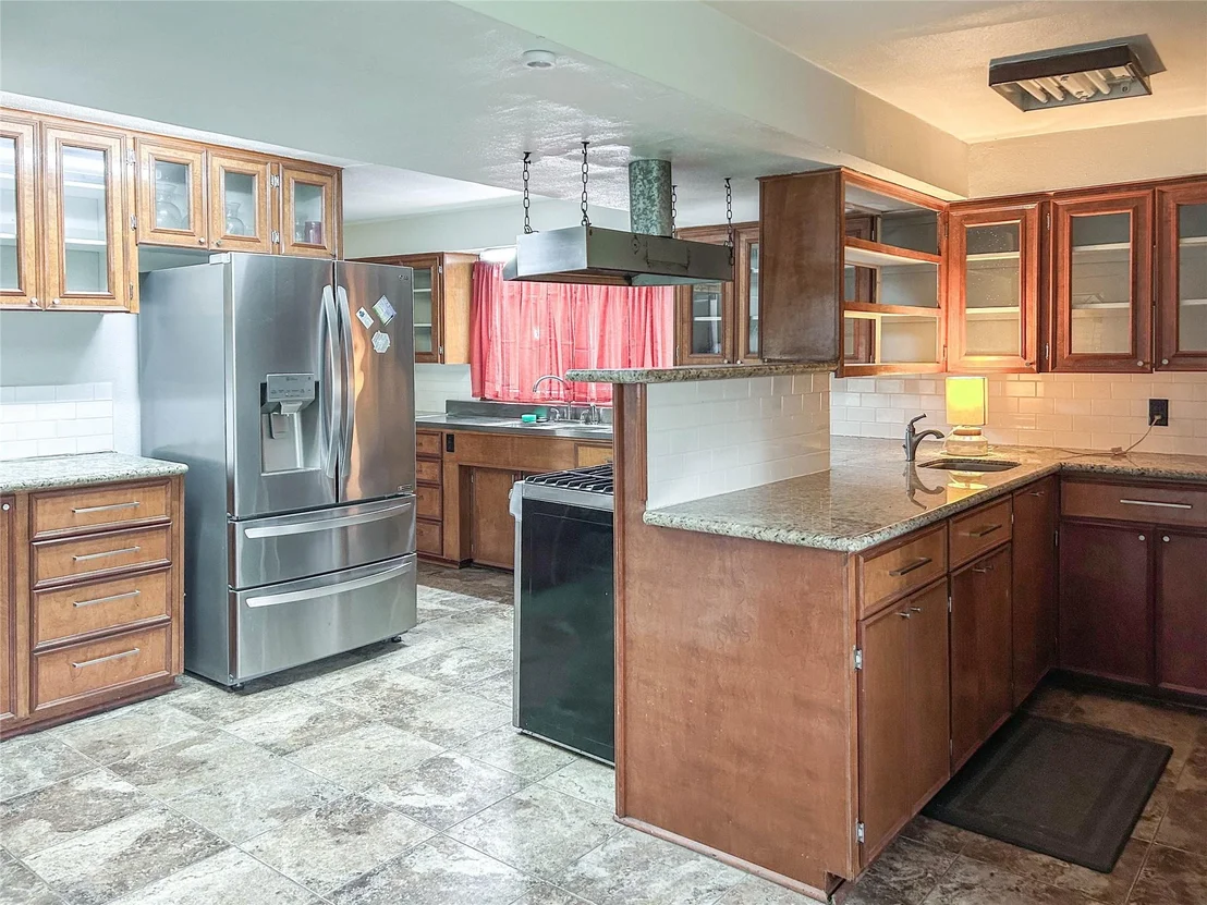 Photo of 530 Circle Way