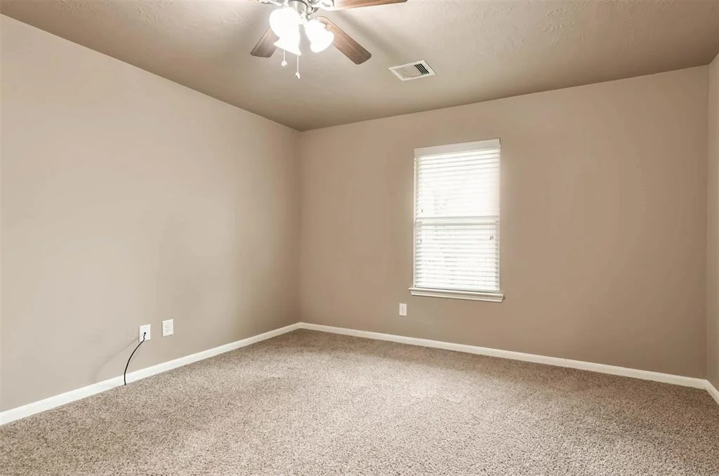 Photo of 1517 Glen Oaks Drive