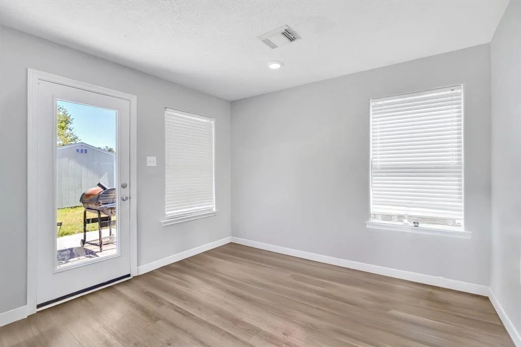Photo of 18618 Artesian Way
