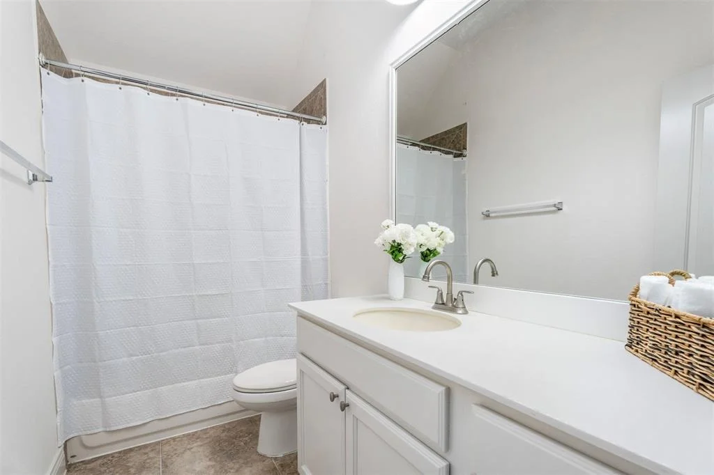 Photo of 27963 Emory Cove Drive