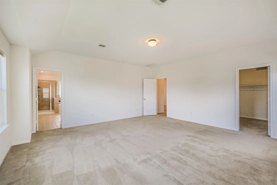 Photo of 4106 Lake Cypress Circle
