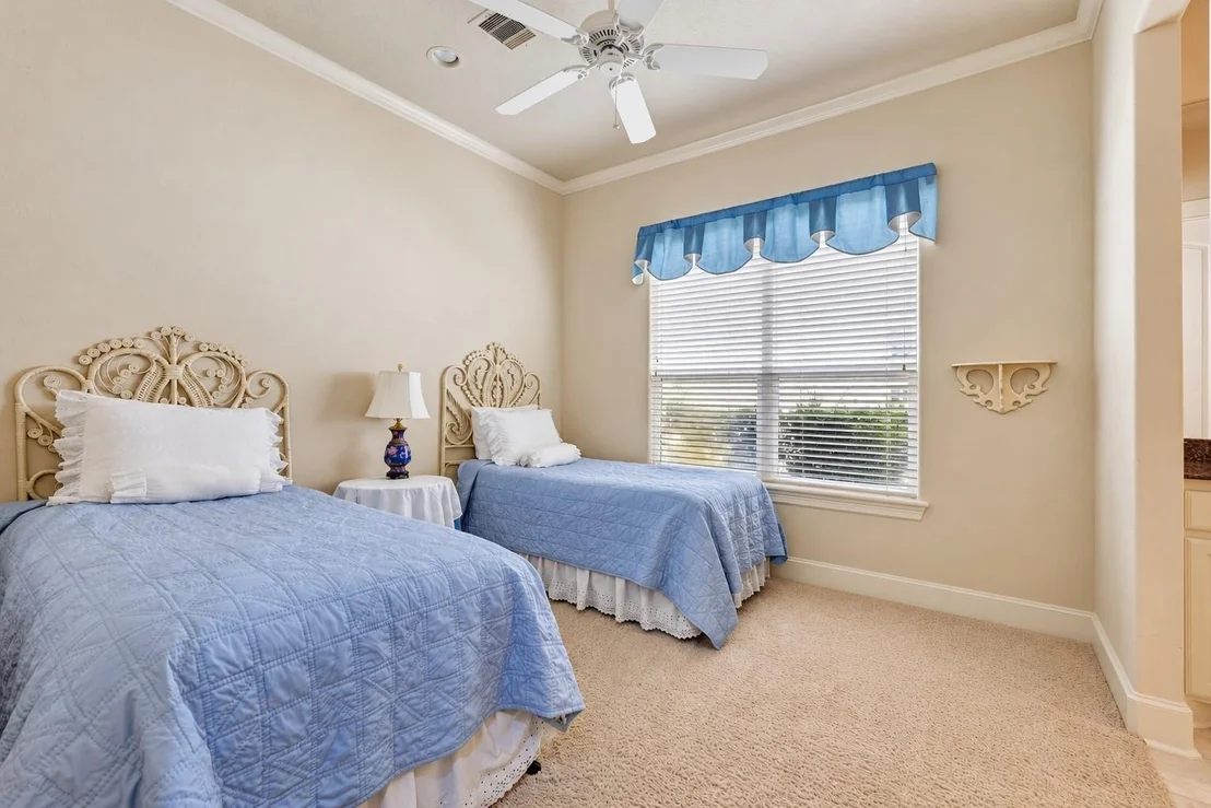 Photo of 131 Lake Sterling Gate Drive