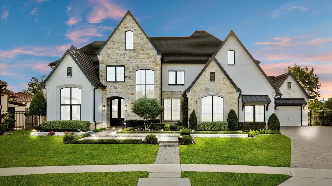 Photo of 6 Enclave Manor Drive