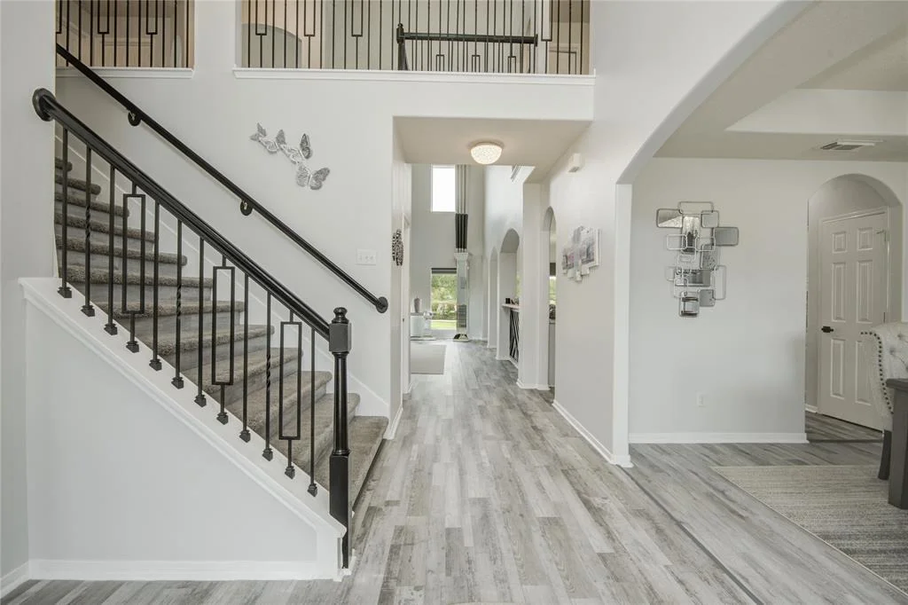 Photo of 2916 Eagle Lake Drive