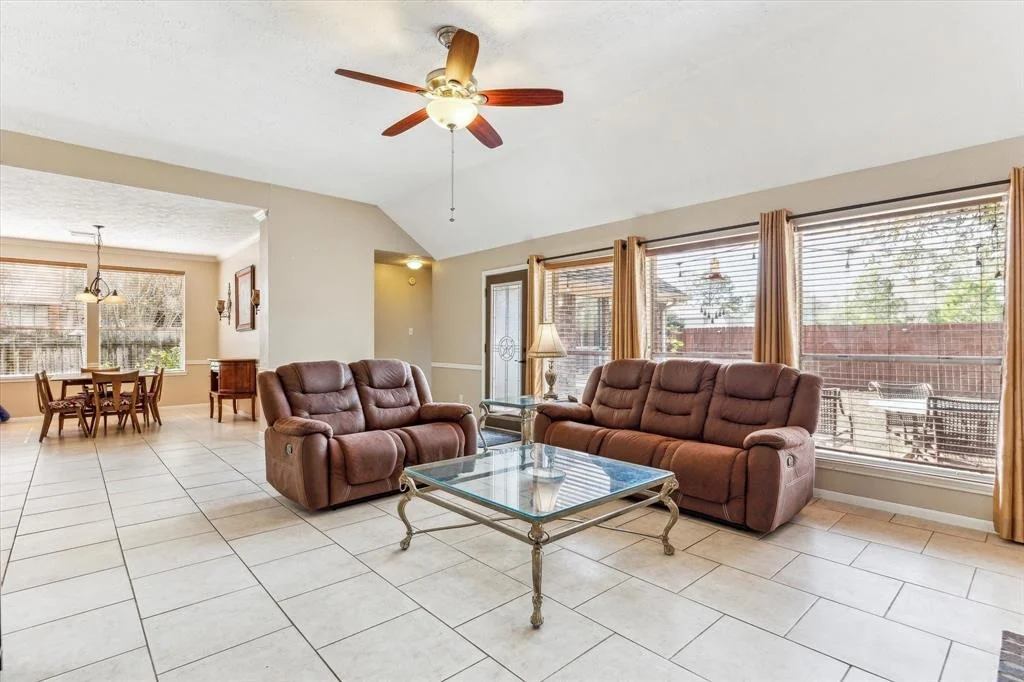 Photo of 14430 Oak Chase Drive