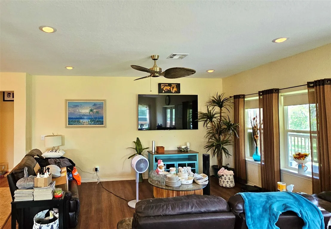 Photo of 236 County Road 406